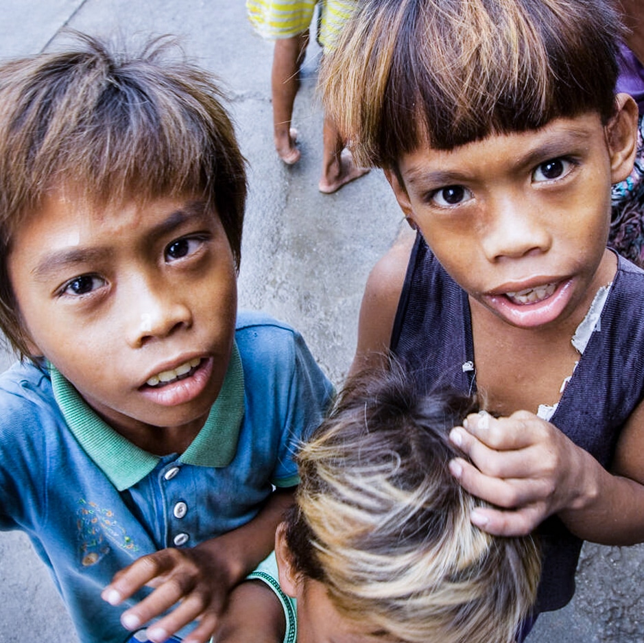 Homeless young street children in Manila.